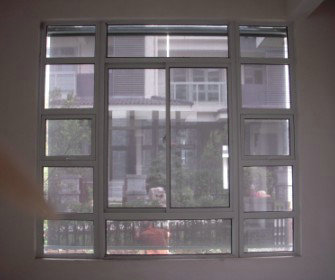 隔热铝型材门窗.jpg